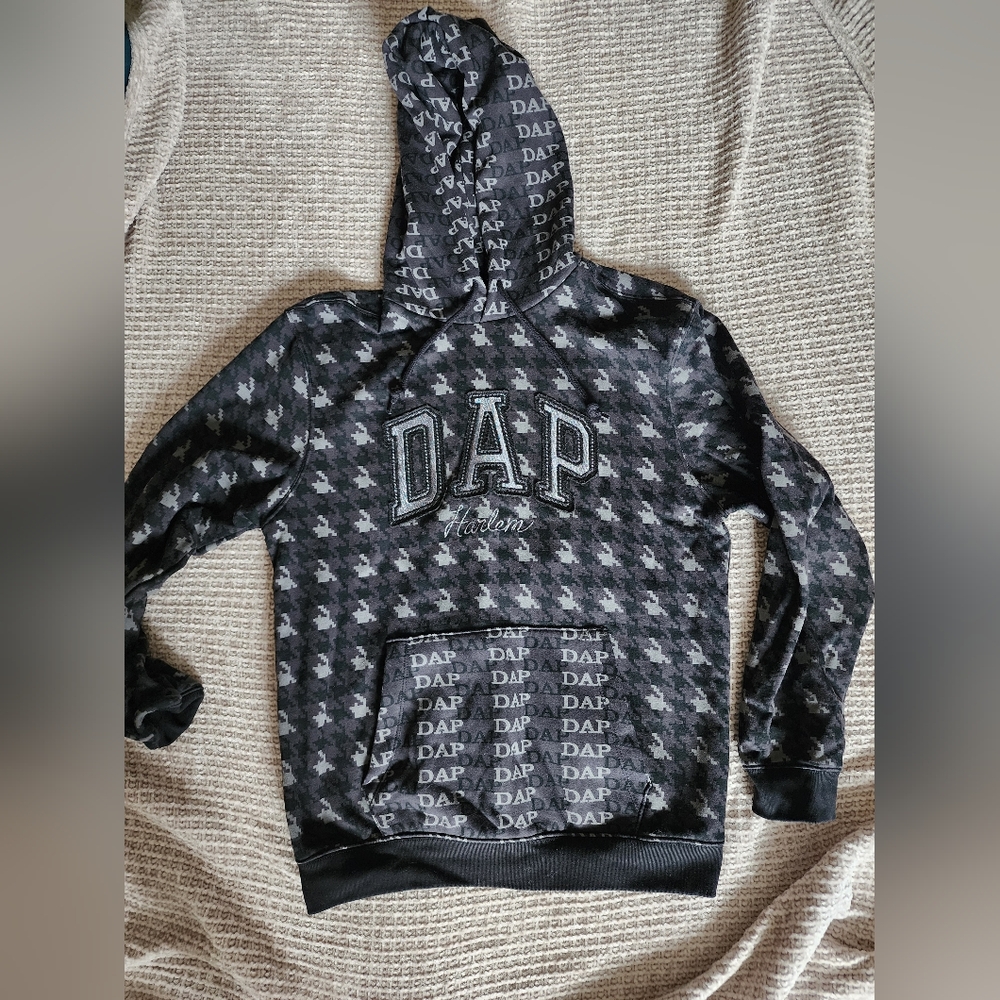 GAP X DAP LOGO SWEATSHIRT